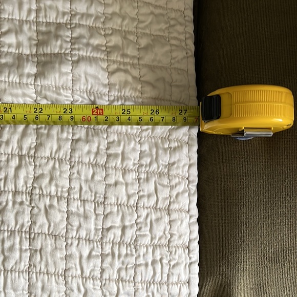 Pillow sham from Restoration Hardware-standard size - Picture 2 of 5